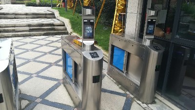 門(mén)禁在智能化小區(qū)出入管理控制的應(yīng)用