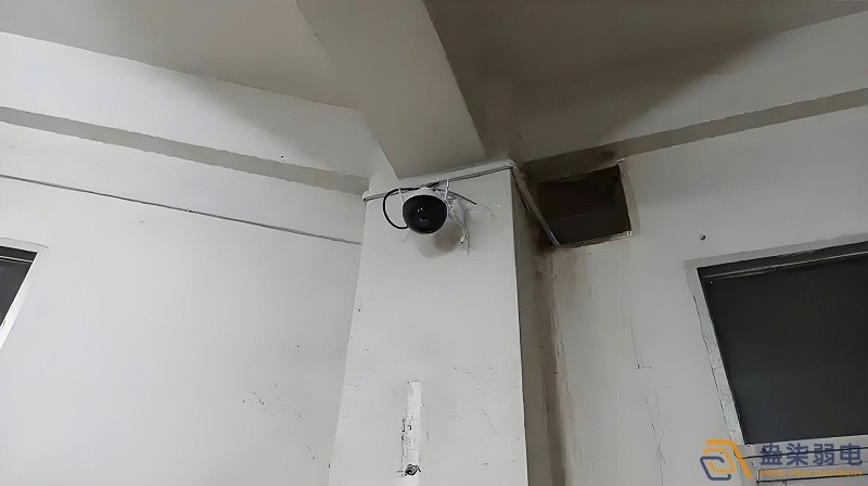 如何提高攝像頭的防塵效果？