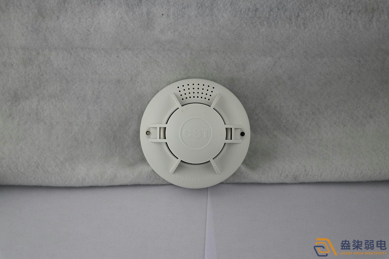 小區(qū)為什么必須安裝煙霧報(bào)警器？